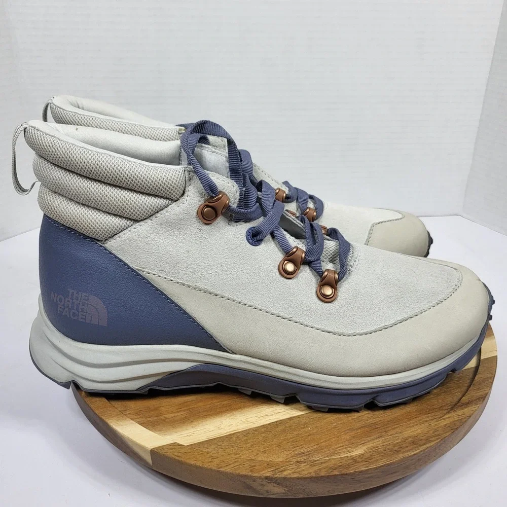 The North Face Women's Raedonda‎ Boot Sneaker Hiking Vibram Grey Blue Size 9